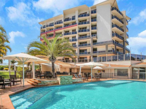 Mantra Mackay, Mackay